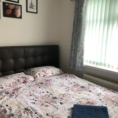 Apartament House Hounslow Zewnętrze zdjęcie